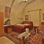 Hotel Valley Cave House