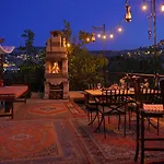 Hotel Valley Cave House 3*