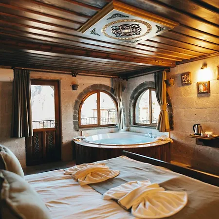 Valley Cave House Hotel