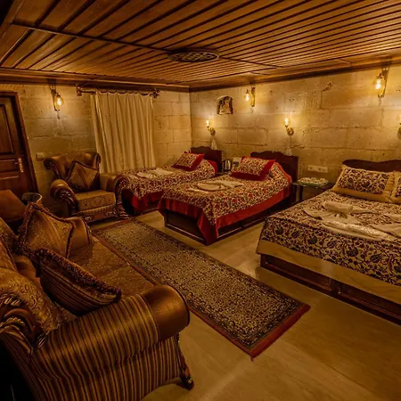 Valley Cave House 2*
