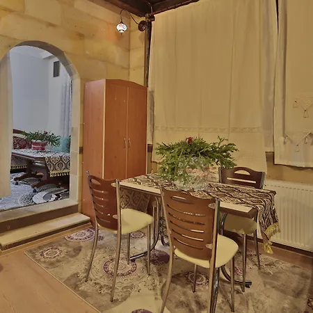 Szálloda Valley Cave House 3*