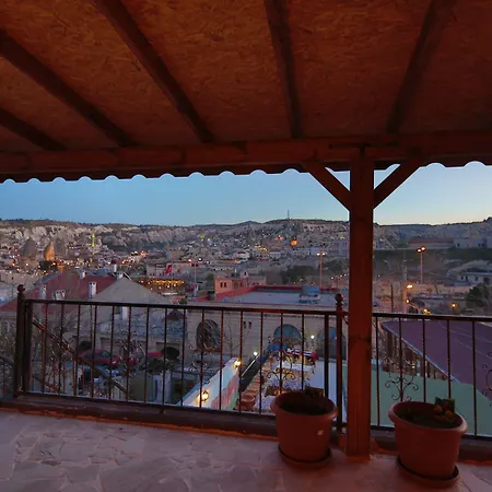 Hotel Valley Cave House