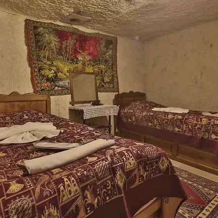 Valley Cave House Hotel