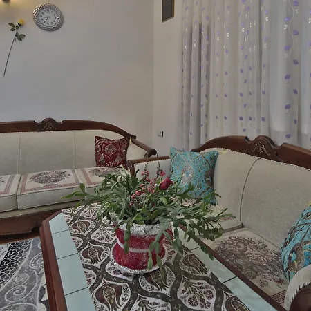 Hotel Valley Cave House 3*