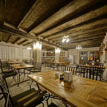 Szálloda Valley Cave House