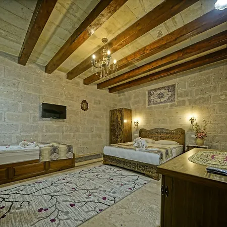 Valley Cave House Szálloda 3*