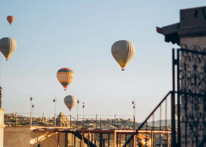 Valley Cave House Hotel