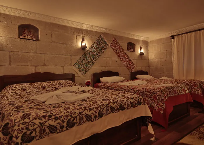 Valley Cave House 3*