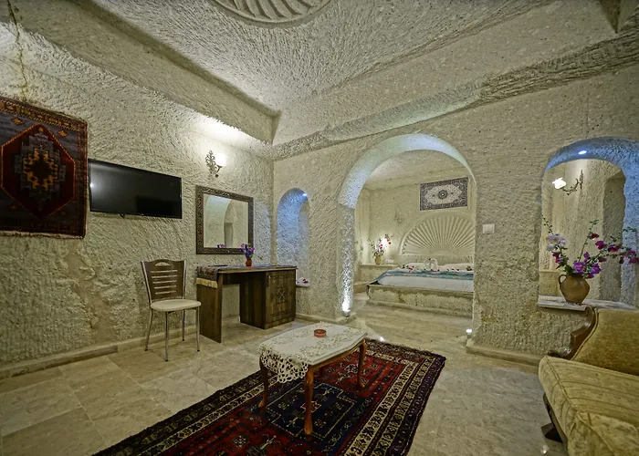 Otel Valley Cave House 3*