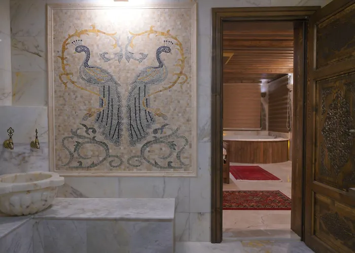 Hotel Valley Cave House 3*